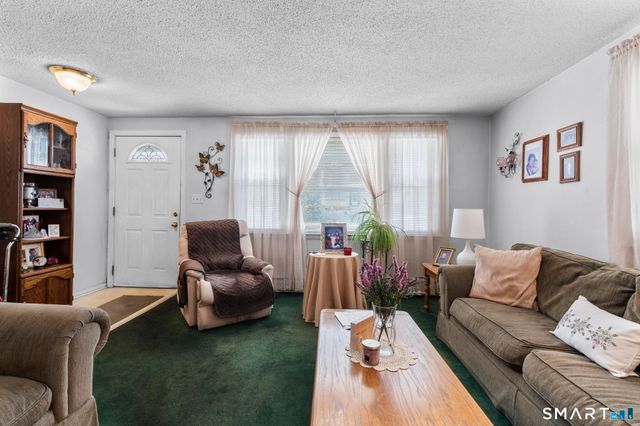 704 Franklin Avenue, Hartford, CT 06114