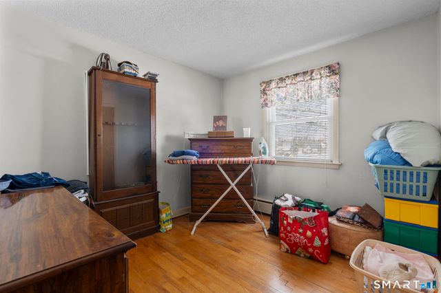 704 Franklin Avenue, Hartford, CT 06114