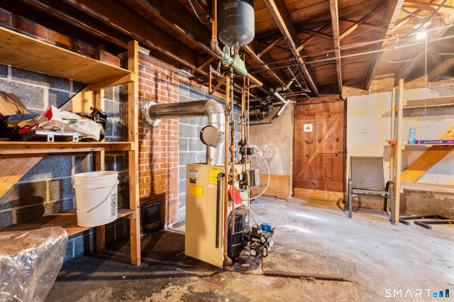 704 Franklin Avenue, Hartford, CT 06114