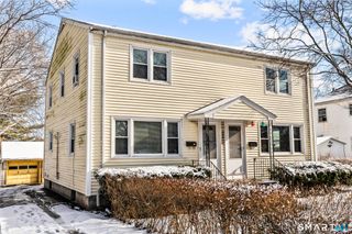 704 Franklin Avenue, Hartford, CT 06114