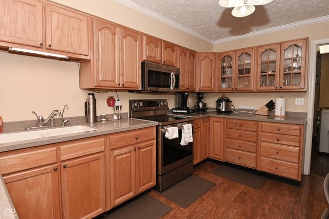 7311 Chapel Villas Drive UNIT B, Indianapolis, IN 46214