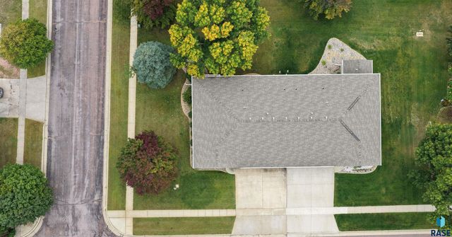 603 W 7th St Street, Dell Rapids, SD 57022