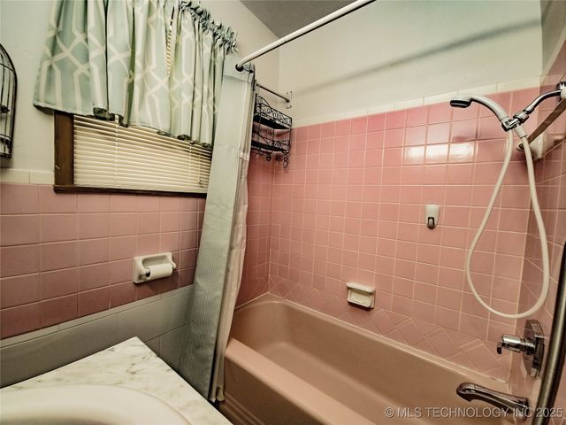 302 S 1st Street, Calera, OK 74730