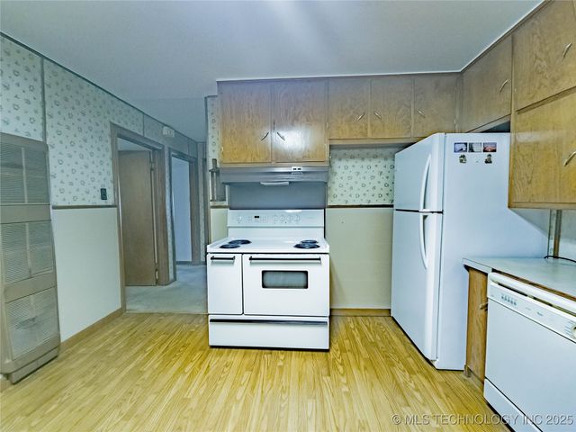 302 S 1st Street, Calera, OK 74730