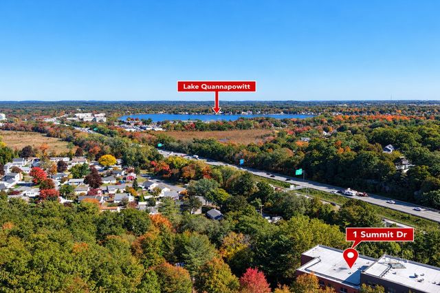 1 Summit Dr 57, Reading, MA 01867