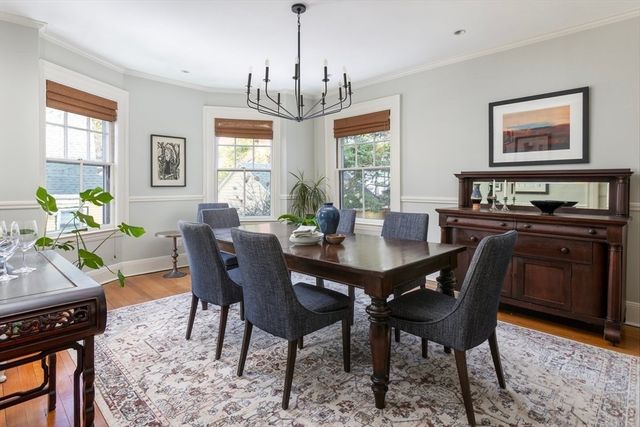 17 Coolidge St, Brookline, MA 02446