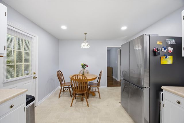 2553 Oak Shadows Drive, Chattanooga, TN 37421