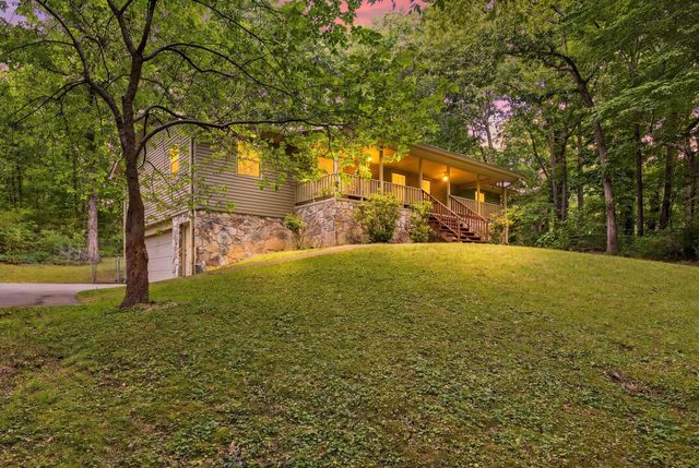 2553 Oak Shadows Drive, Chattanooga, TN 37421