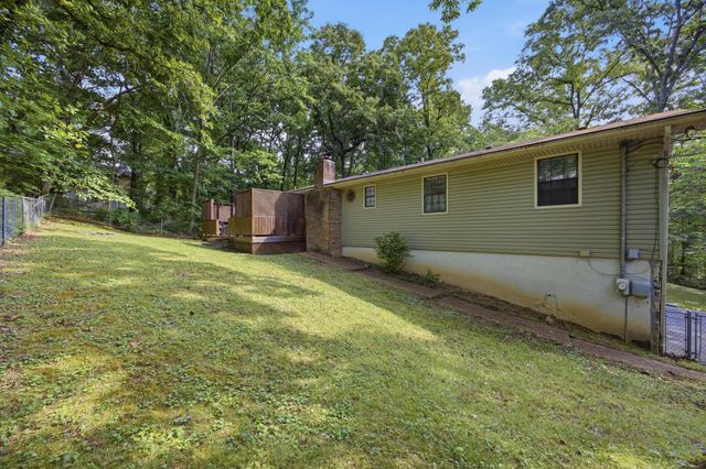 2553 Oak Shadows Drive, Chattanooga, TN 37421