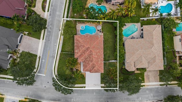 675 SW 159th Lane, Pembroke Pines, FL 33027