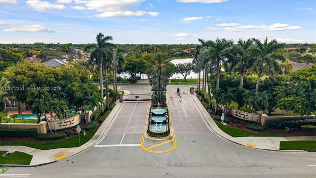 675 SW 159th Lane, Pembroke Pines, FL 33027