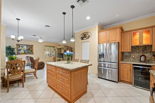 675 SW 159th Lane, Pembroke Pines, FL 33027