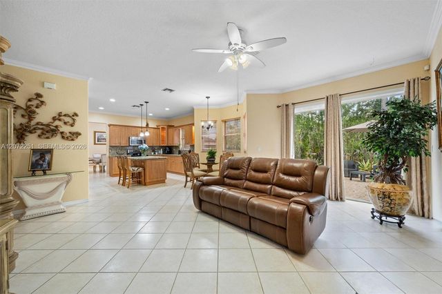 675 SW 159th Lane, Pembroke Pines, FL 33027