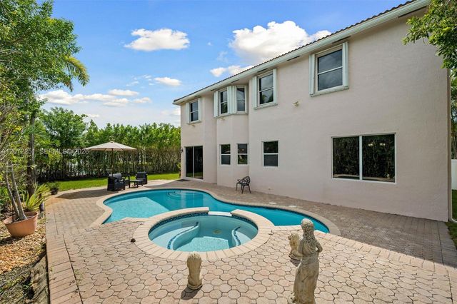 675 SW 159th Lane, Pembroke Pines, FL 33027