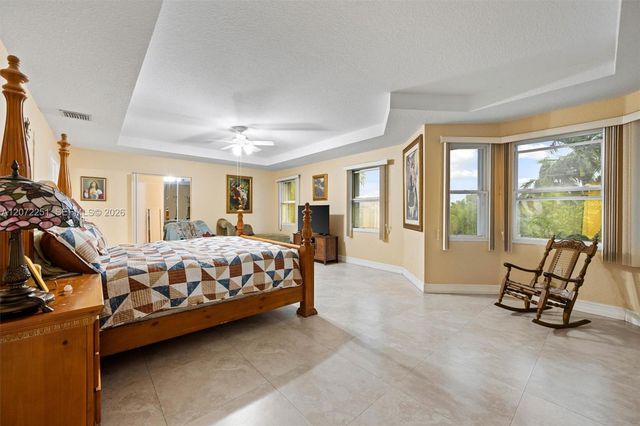 675 SW 159th Lane, Pembroke Pines, FL 33027