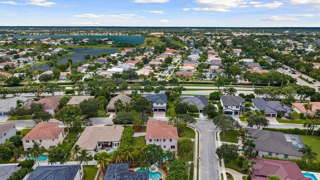 675 SW 159th Lane, Pembroke Pines, FL 33027