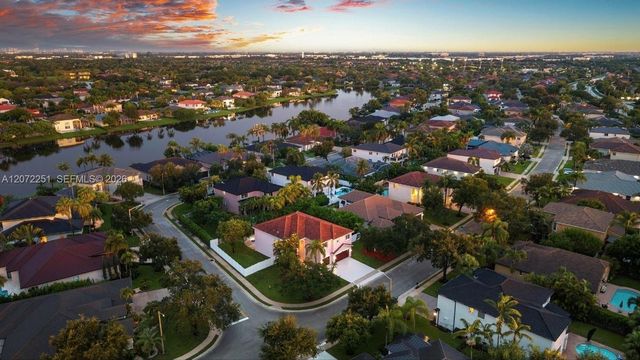 675 SW 159th Lane, Pembroke Pines, FL 33027