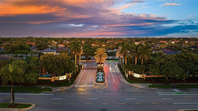 675 SW 159th Lane, Pembroke Pines, FL 33027