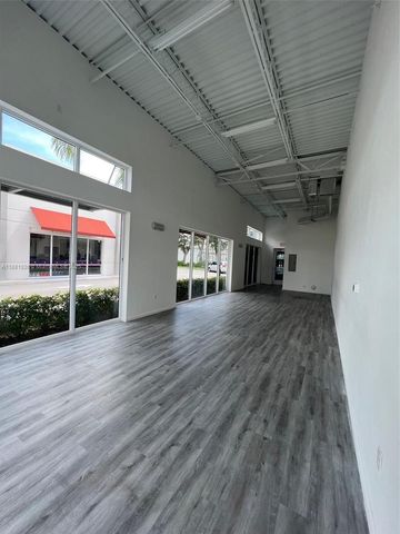 9610 Stirling Rd 101, Cooper City, FL 33024