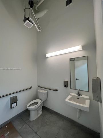 9610 Stirling Rd 101, Cooper City, FL 33024