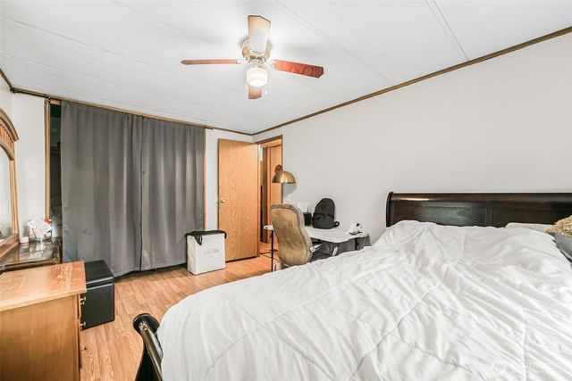 980 Falcon Road, Camano Island, WA 98282