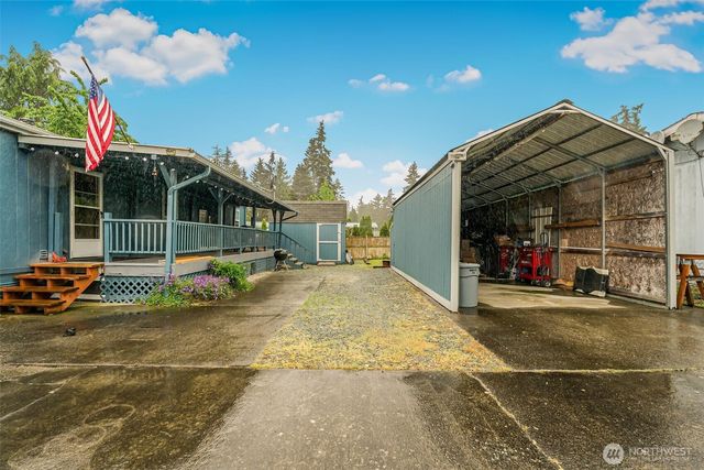 980 Falcon Road, Camano Island, WA 98282