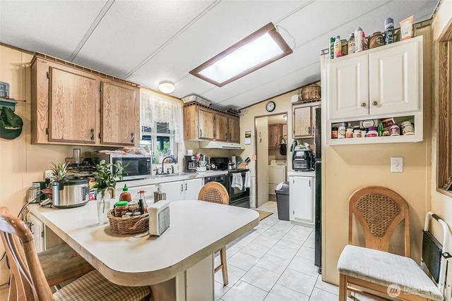 980 Falcon Road, Camano Island, WA 98282