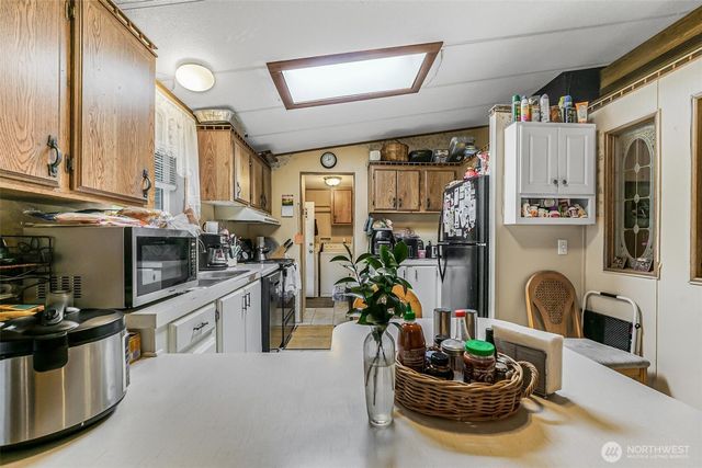 980 Falcon Road, Camano Island, WA 98282