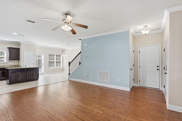 125 Whitman Way, Freeport, FL 32439