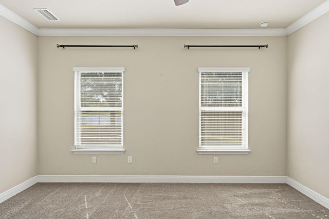 125 Whitman Way, Freeport, FL 32439