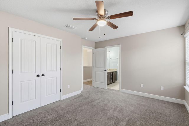 125 Whitman Way, Freeport, FL 32439