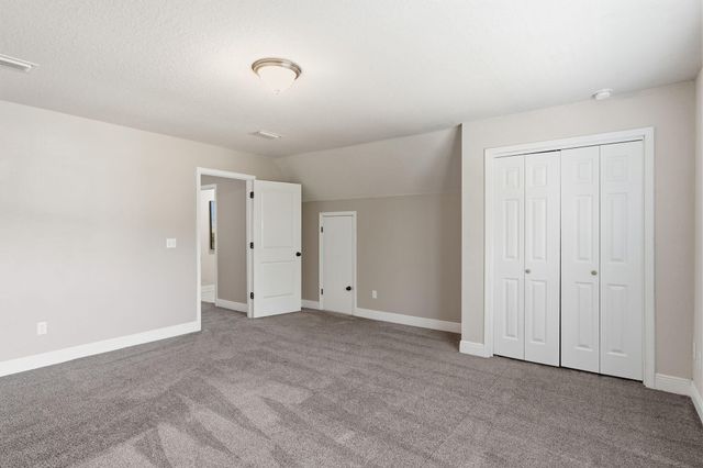 125 Whitman Way, Freeport, FL 32439