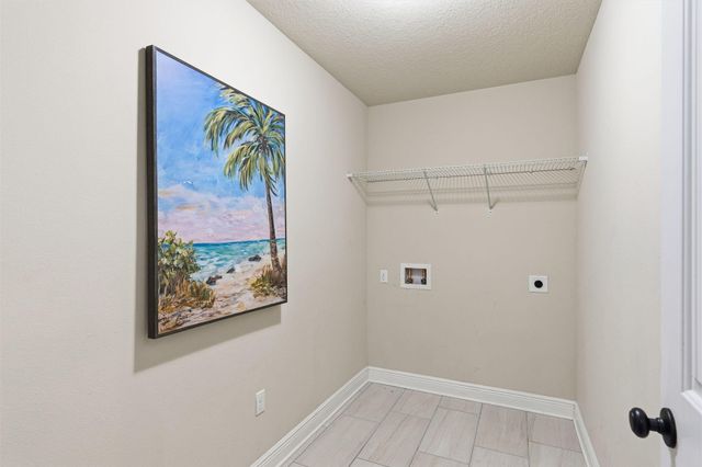 125 Whitman Way, Freeport, FL 32439