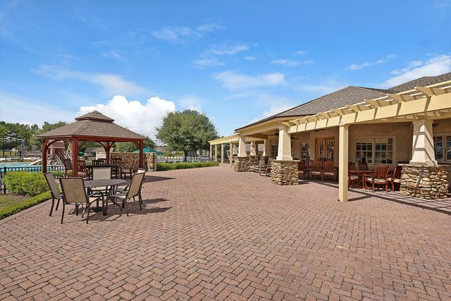 125 Whitman Way, Freeport, FL 32439