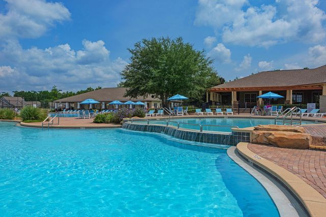 125 Whitman Way, Freeport, FL 32439