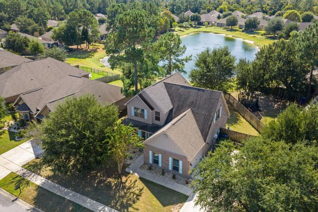 125 Whitman Way, Freeport, FL 32439