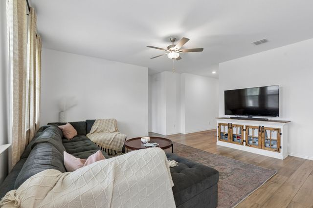 8120 Lindheimer Lane, Mckinney, TX 75071