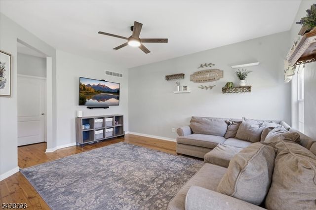 1507 Megan Circle, Greenwich Twp., NJ 08886