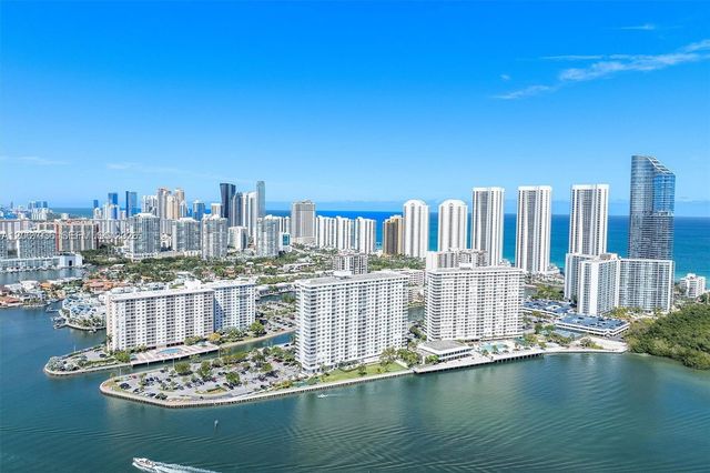 300 Bayview Drive 508, Sunny Isles Beach, FL 33160