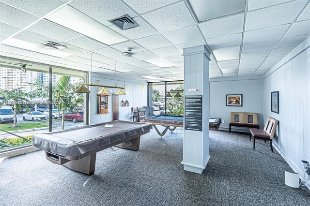 300 Bayview Drive 508, Sunny Isles Beach, FL 33160