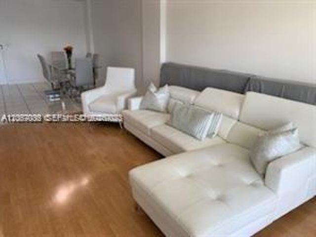 300 Bayview Drive 508, Sunny Isles Beach, FL 33160
