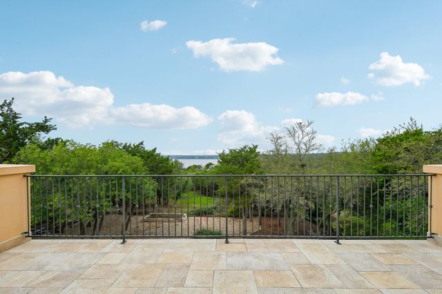 17701 Navigation LN, Lago Vista, TX 78645