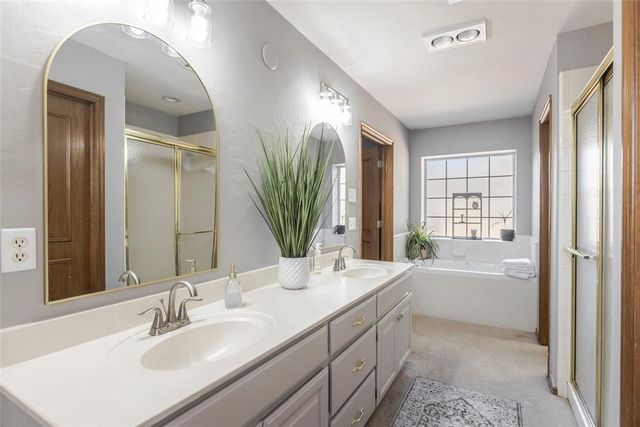 905 NW 179th Circle, Edmond, OK 73012