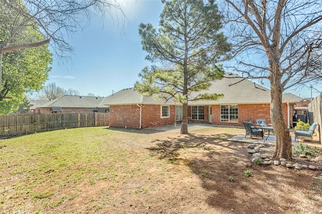 905 NW 179th Circle, Edmond, OK 73012