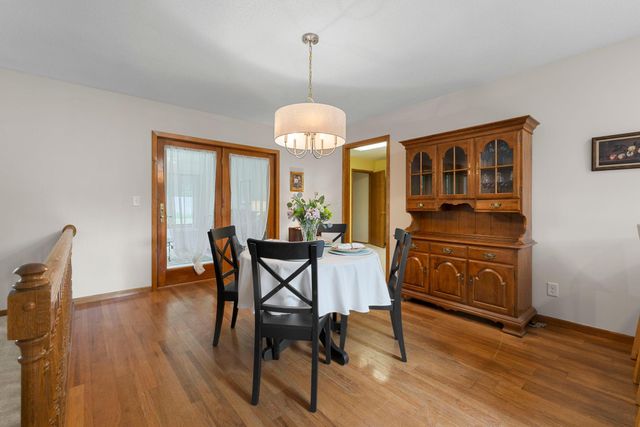 1311 Marthaler Lane, West Saint Paul, MN 55118