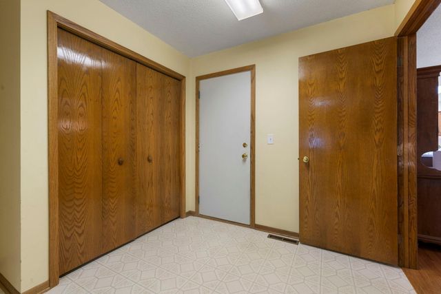 1311 Marthaler Lane, West Saint Paul, MN 55118