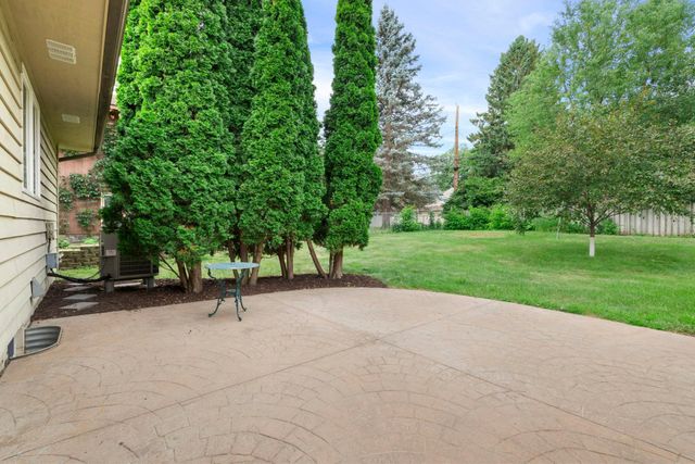 1311 Marthaler Lane, West Saint Paul, MN 55118