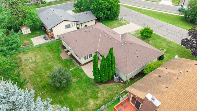 1311 Marthaler Lane, West Saint Paul, MN 55118