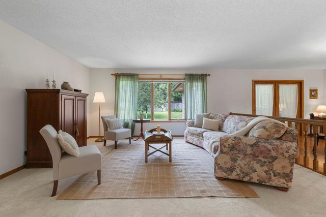 1311 Marthaler Lane, West Saint Paul, MN 55118