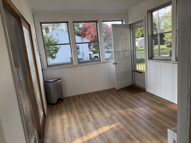 35 Airport Rd, Grafton, MA 01536